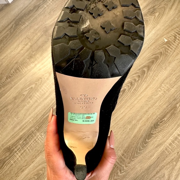 Gorgeous Valentino suede knee high boots - Picture 5 of 5